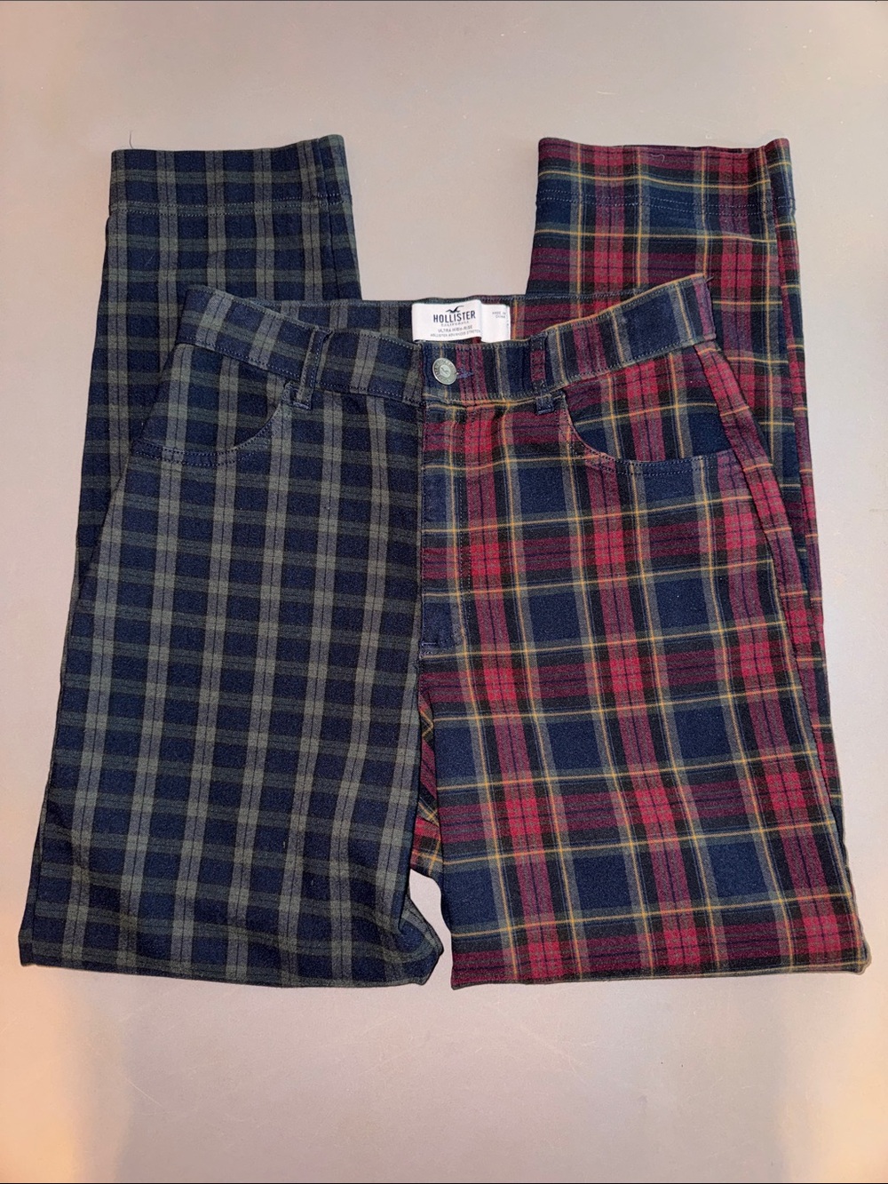 Hollister Ultra High Rise Two Tone Plaid Pants Size Small - Picture 5 of 12
